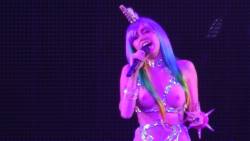 Miley Cyrus naked on stage - Karen Don't Be Sad ft. Her Dead Petz 1080p