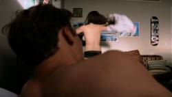 Christina Ochoa, Molly Gordon, etc - Animal Kingdom S02 E11 1080p topless nude lesbian threesome sex scenes