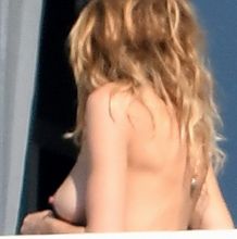 Heidi Klum topless on balcony in Miami 100x HQ photos