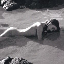 Miranda Kerr nude Russell James's V2 Book 11x UHQ