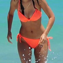 Victoria Justice wearing sexy bikini on the beach in Fort Lauderdale 49x UHQ photos