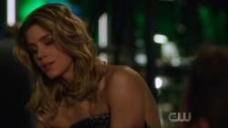 Emily Bett Rickards - Arrow S05 E20 720p lingerie nude sex scene