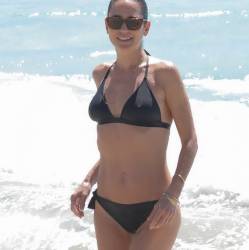 Jennifer Connelly sexy bikini cameltoe pokies candids on the beach in St Barts 66x HQ photos