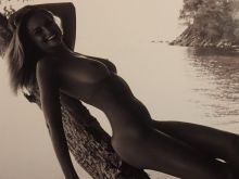 Genevieve Morton uncensored naked - 2017 Calendar UHQ photos