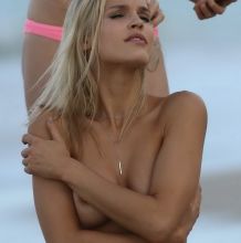 Joy Corrigan topless nip slip on Sports Illustrated photo shoot in Miami 18x HQ photos