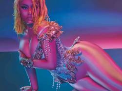Nicki Minaj show big boobs and ass for Wonderland magazine - Autumn 2018