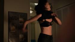 Emmy Rossum - Shameless S08 E01 1080p lingerie