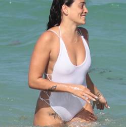Natalie Martinez pokies cameltoe in wet white swimsuit on the beach in Miami 27x HQ photos