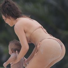 Kim Kardashian big ass in sexy bikini candids in Mexico 34x HQ photos